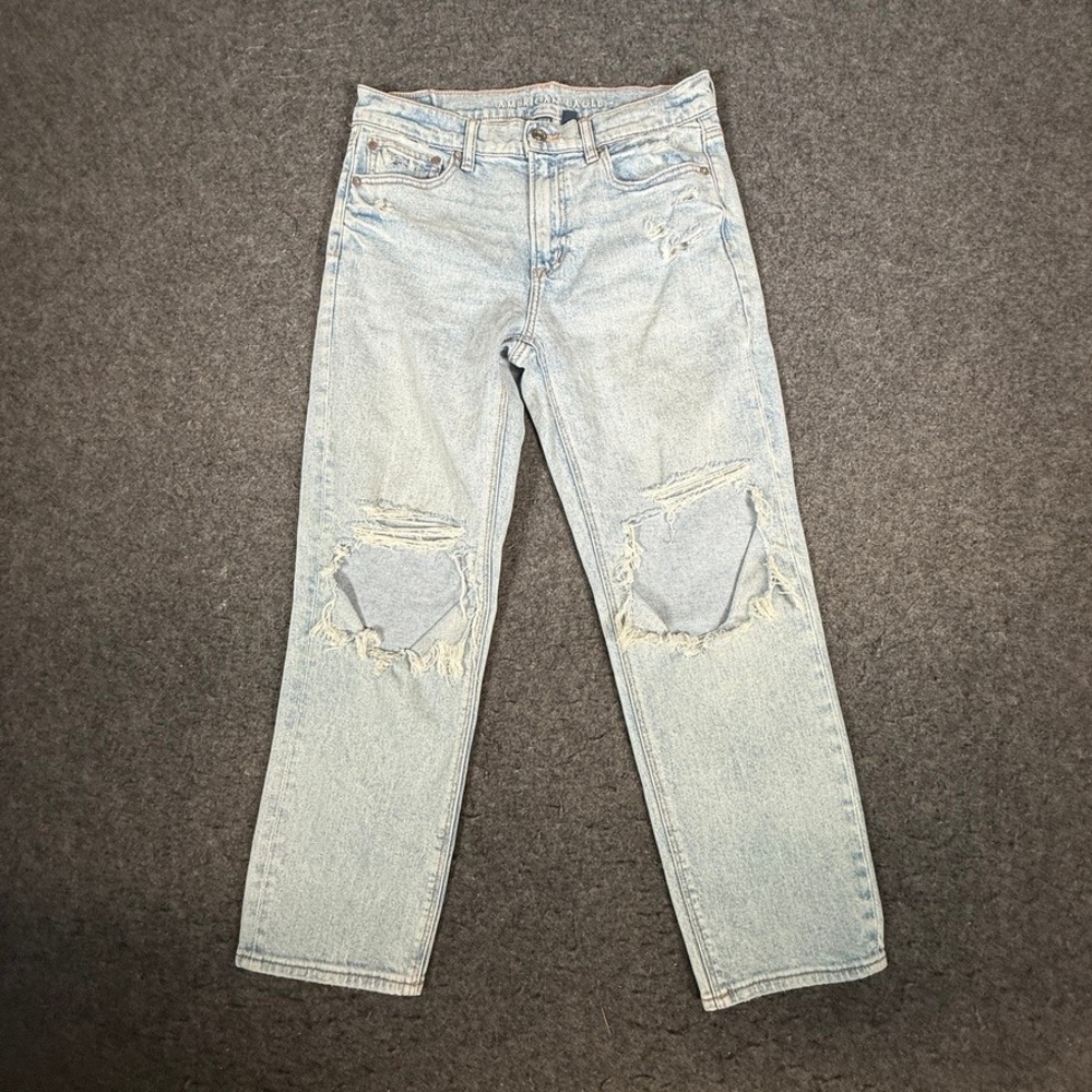 American Eagle Super High Rise Ankle Straight Distressed Light‎ Wash Jeans 26x26